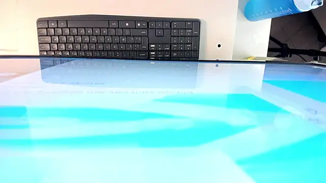 Snapshot of escarleth__ chatting on January 2, 2025, 1:30 pm escarleth online show from January 2, 2025, 1:30 pm