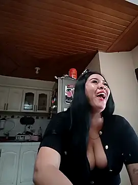 Miia grand online show from November 23, 2025, 1:55 pm