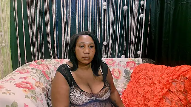 SexcGals online show from November 4, 2025, 6:18 pm