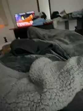 Luis0klk online show from March 20, 2025, 2:29 am