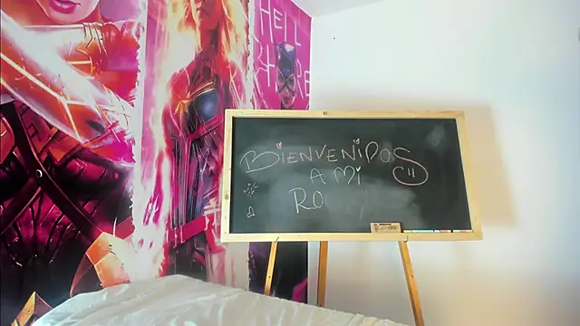 Siena morales online show from March 11, 2025, 3:12 pm