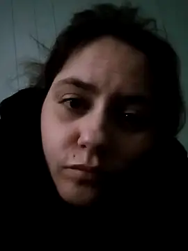 lilbishmiss online show from February 25, 2025, 9:53 am