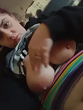 Snapshot of lilbishmiss chatting on February 11, 2026, 2:44 pm lilbishmiss online show from February 11, 2026, 2:44 pm