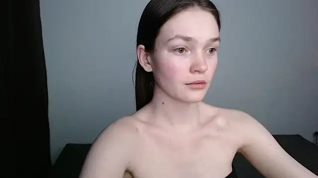 stellapayne1 online show from February 21, 2025, 5:20 pm