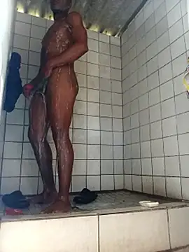 Snapshot of izinjamfee2 chatting on September 27, 2025, 6:40 am izinjamfee2 online show from September 27, 2025, 6:40 am