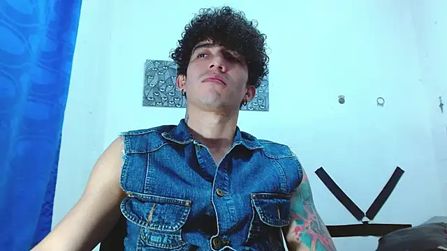 targuerian22 online show from December 23, 2024, 1:40 am