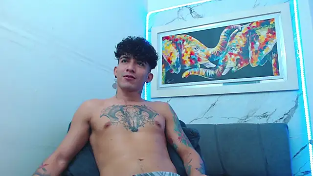 targuerian22 online show from February 4, 2026, 3:01 am