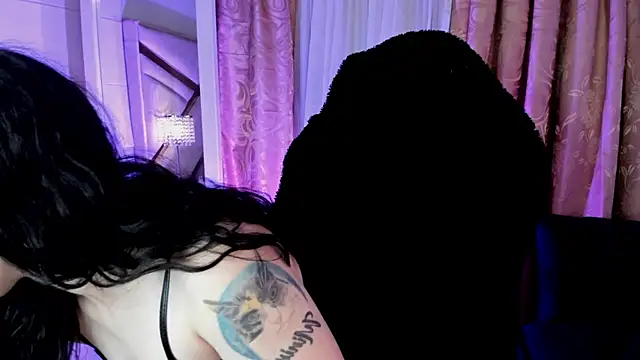 hanna  azumi online show from February 11, 2025, 6:08 am