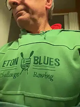 4n4l1zz4m1 online show from March 4, 2025, 3:00 am