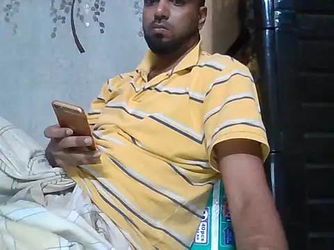 Snapshot of CookedAccord7 chatting on April 15, 2026, 10:21 pm CookedAccord7 online show from April 15, 2026, 10:21 pm