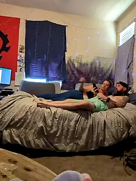 lit702 online show from September 23, 2025, 8:23 pm