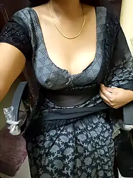 Snapshot of Roja-Telugu777 chatting on February 4, 2025, 2:10 pm Roja-Telugu777 online show from February 4, 2025, 2:10 pm