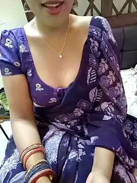 Snapshot of Roja-Telugu777 chatting on October 16, 2025, 3:07 am Roja-Telugu777 online show from October 16, 2025, 3:07 am