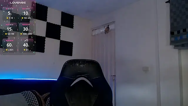 bryamado69 online show from October 27, 2025, 9:30 pm