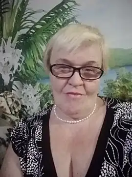 VioletSweet566 online show from January 20, 2025, 10:15 pm