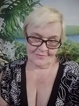 VioletSweet566 online show from January 21, 2025, 11:13 pm