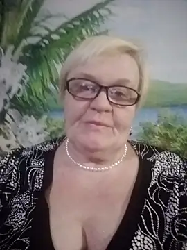 VioletSweet566 online show from January 26, 2025, 11:08 pm