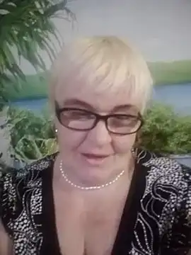 VioletSweet566 online show from January 30, 2025, 10:19 pm