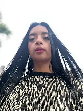 Laura fernandezII online show from February 23, 2025, 12:59 pm