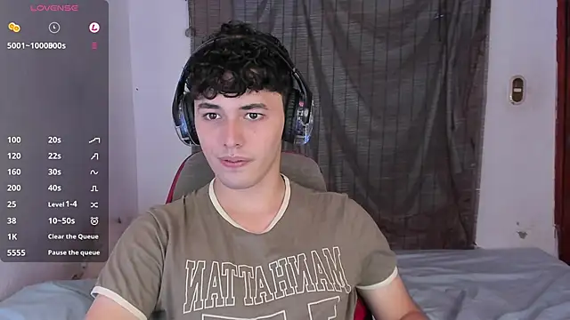 dani 2226 online show from November 23, 2025, 4:07 pm