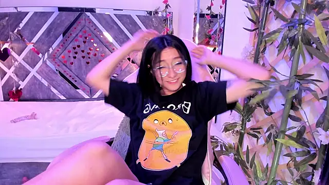 Nanachi Cook online show from January 24, 2025, 2:18 am