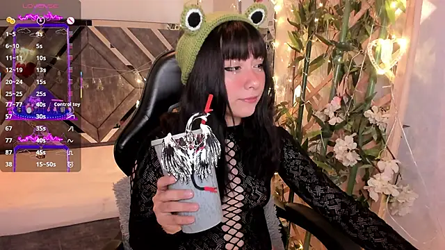 Nanachi Cook online show from March 28, 2026, 9:03 pm