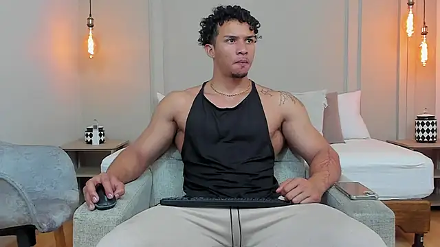 Dominick star online show from February 11, 2025, 4:22 am