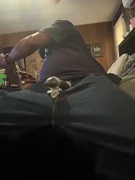 Snapshot of SukItSlo444 chatting on March 11, 2026, 10:38 pm SukItSlo444 online show from March 11, 2026, 10:38 pm