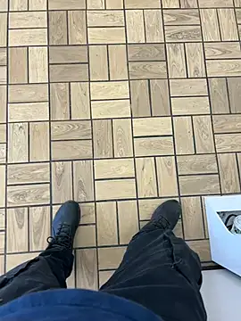 Snapshot of SukItSlo444 chatting on March 12, 2026, 6:25 pm SukItSlo444 online show from March 12, 2026, 6:25 pm