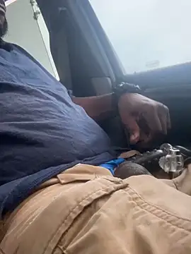 Snapshot of SukItSlo444 chatting on April 14, 2026, 2:12 pm SukItSlo444 online show from April 14, 2026, 2:12 pm