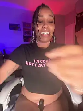 loveluna8 online show from March 20, 2025, 10:18 pm