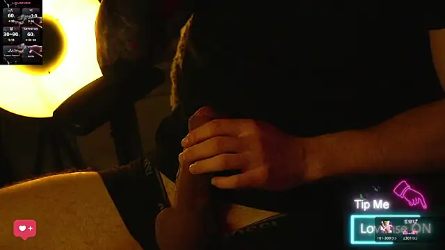 Snapshot of coupleofficial chatting on March 24, 2026, 9:53 pm coupleofficial online show from March 24, 2026, 9:53 pm