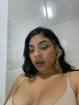 Snapshot of mysteriousgirl20 chatting on October 15, 2025, 10:32 pm mysteriousgirl20 online show from October 15, 2025, 10:32 pm