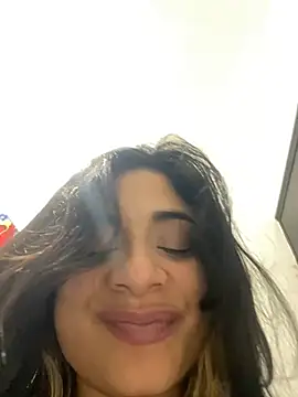mysteriousgirl20 online show from May 25, 2026, 2:06 am