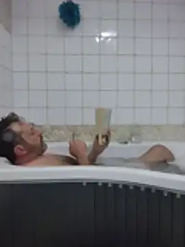 Vernalot 76 online show from October 27, 2025, 9:19 pm