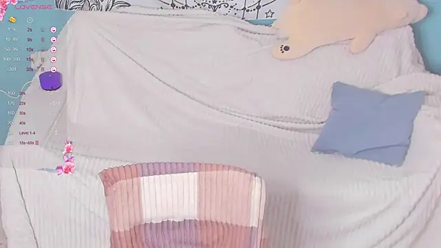 LilyBelll online show from January 4, 2025, 1:10 pm