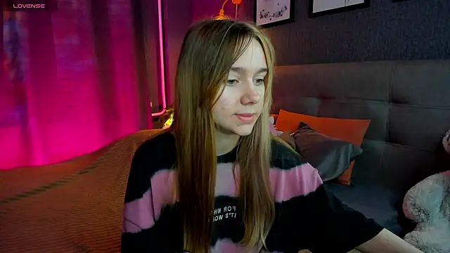 Lesi Moonie01 online show from November 5, 2025, 7:52 am