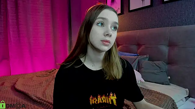 Lesi Moonie01 online show from February 19, 2026, 8:10 am