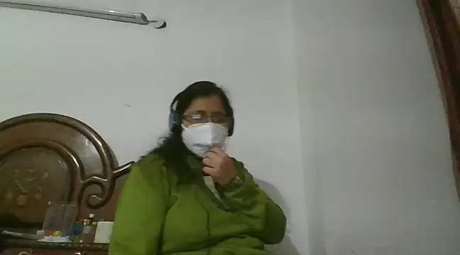 cutiecatty21 online show from December 2, 2024, 3:14 pm