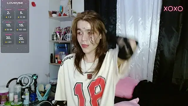 Snapshot of shun_sun chatting on December 16, 2024, 5:38 am shun sun online show from December 16, 2024, 5:38 am