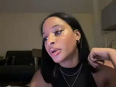 shandiloveslemonss online show from December 19, 2024, 3:51 am