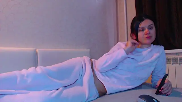 LeggyLover90 online show from December 2, 2025, 10:53 am