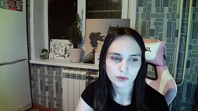 Snapshot of BlackHe4rts_ chatting on March 11, 2025, 9:59 pm BlackHe4rts  online show from March 11, 2025, 9:59 pm