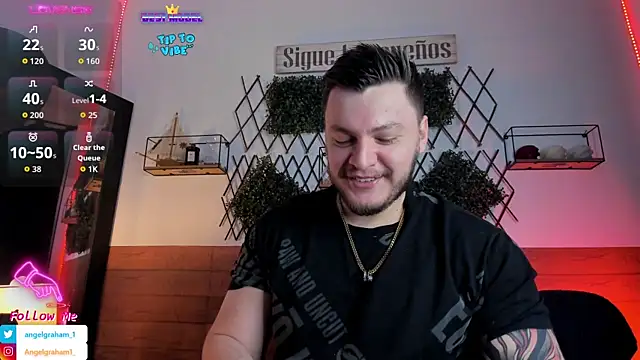 Angelgraham 1 online show from November 24, 2025, 4:29 pm