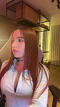 carolynnetrujillo online show from March 28, 2026, 3:17 am