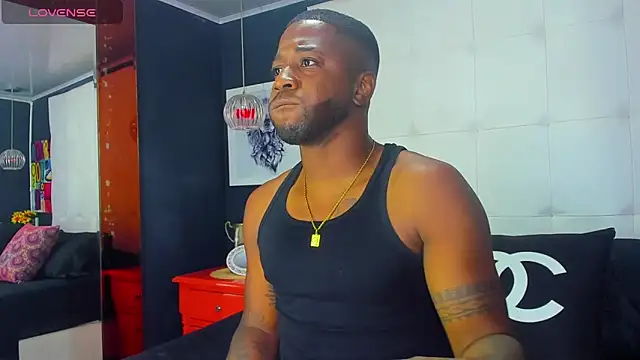 Drake Nassir4 online show from March 7, 2025, 2:12 pm