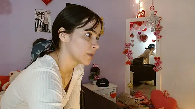 Kimandyuk online show from March 3, 2025, 7:49 pm