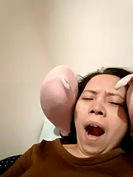 doggiepossession online show from March 8, 2025, 3:45 pm