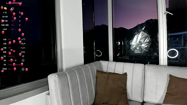 Megan Lim online show from January 17, 2025, 10:55 am