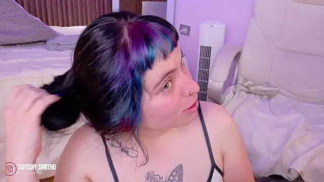 Lucy Smith2 online show from April 9, 2026, 6:19 am